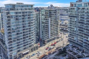 #1405 -1788 Columbia Street